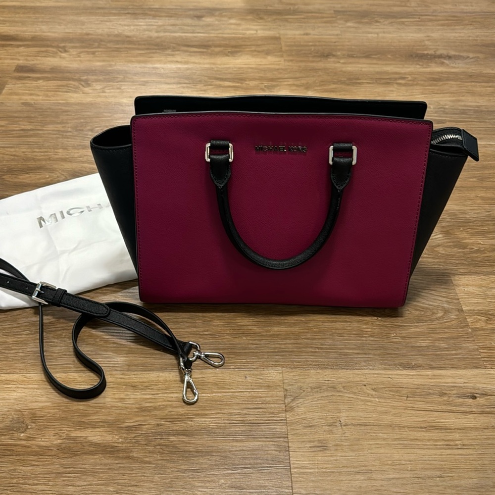 Michael Kors Black and Fuchsia Structured medium Size Purse